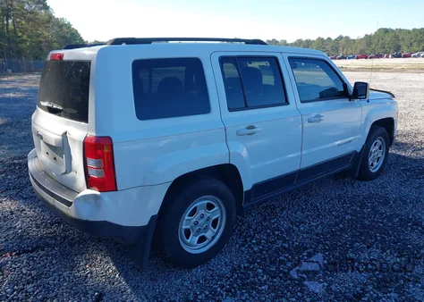 2014 Jeep Patriot Sport из США, поврежденный, VIN 1C4NJPBA1ED626917